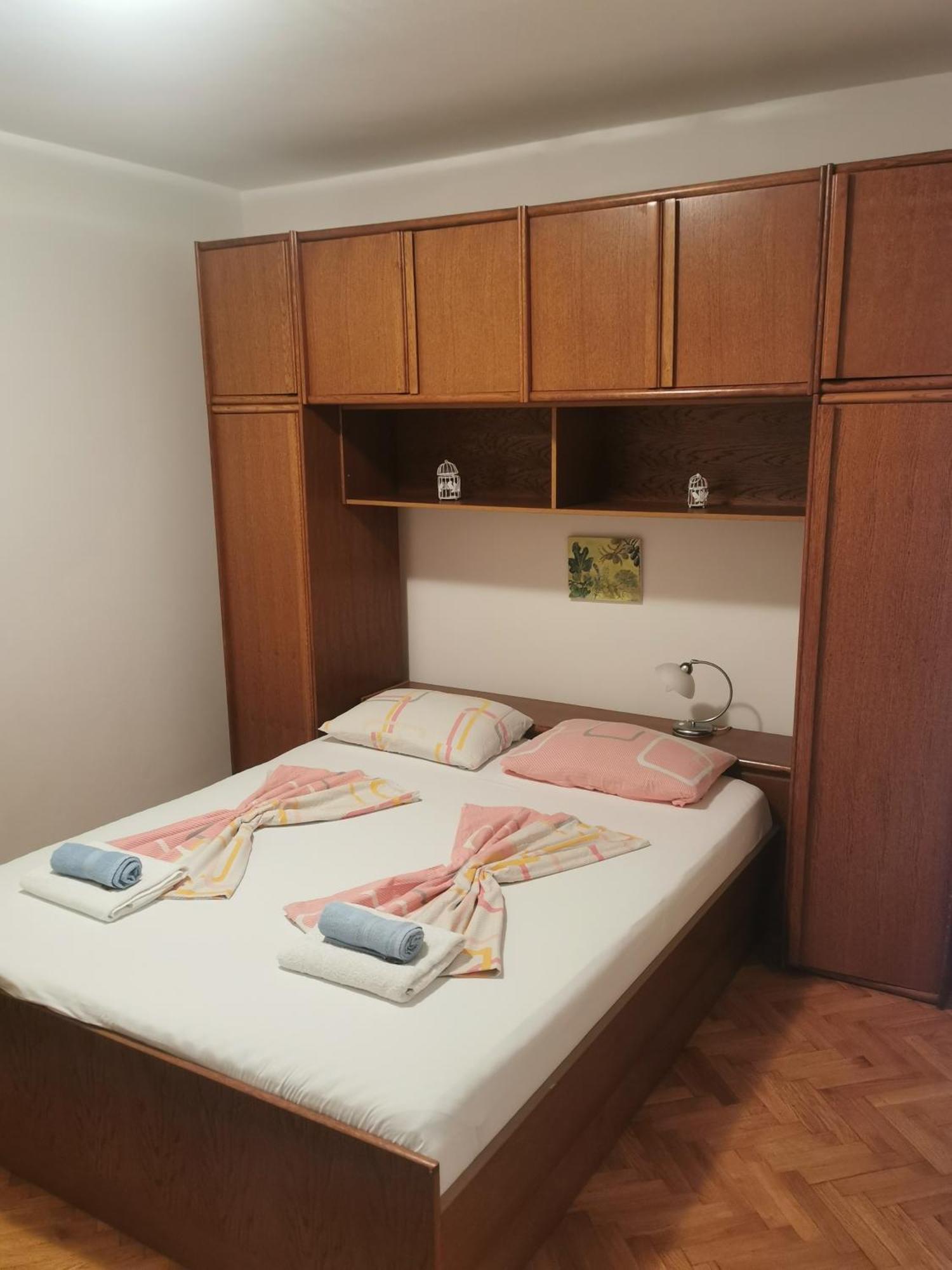 Apartments Boric Lopar Quarto foto